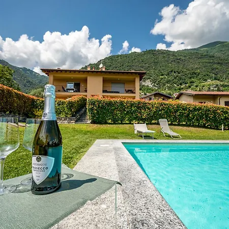 Fortuna Mit Pool * Lenno